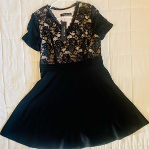 Elegant casual party A line dress, V neck, short sleeve, knee length Size XL